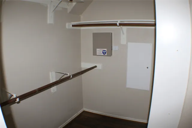 $2,100 | 6431 Densberry Lane, Katy, TX 77494