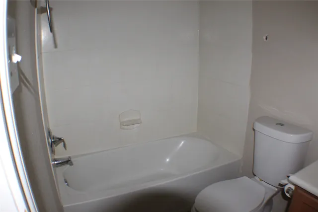 $2,100 | 6431 Densberry Lane, Katy, TX 77494