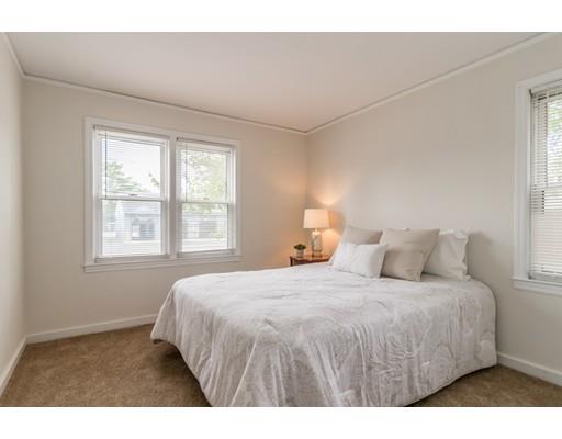 87 Island Pond Road Springfield, MA 01118 - Photo 9 of 24 Gallery Image 9