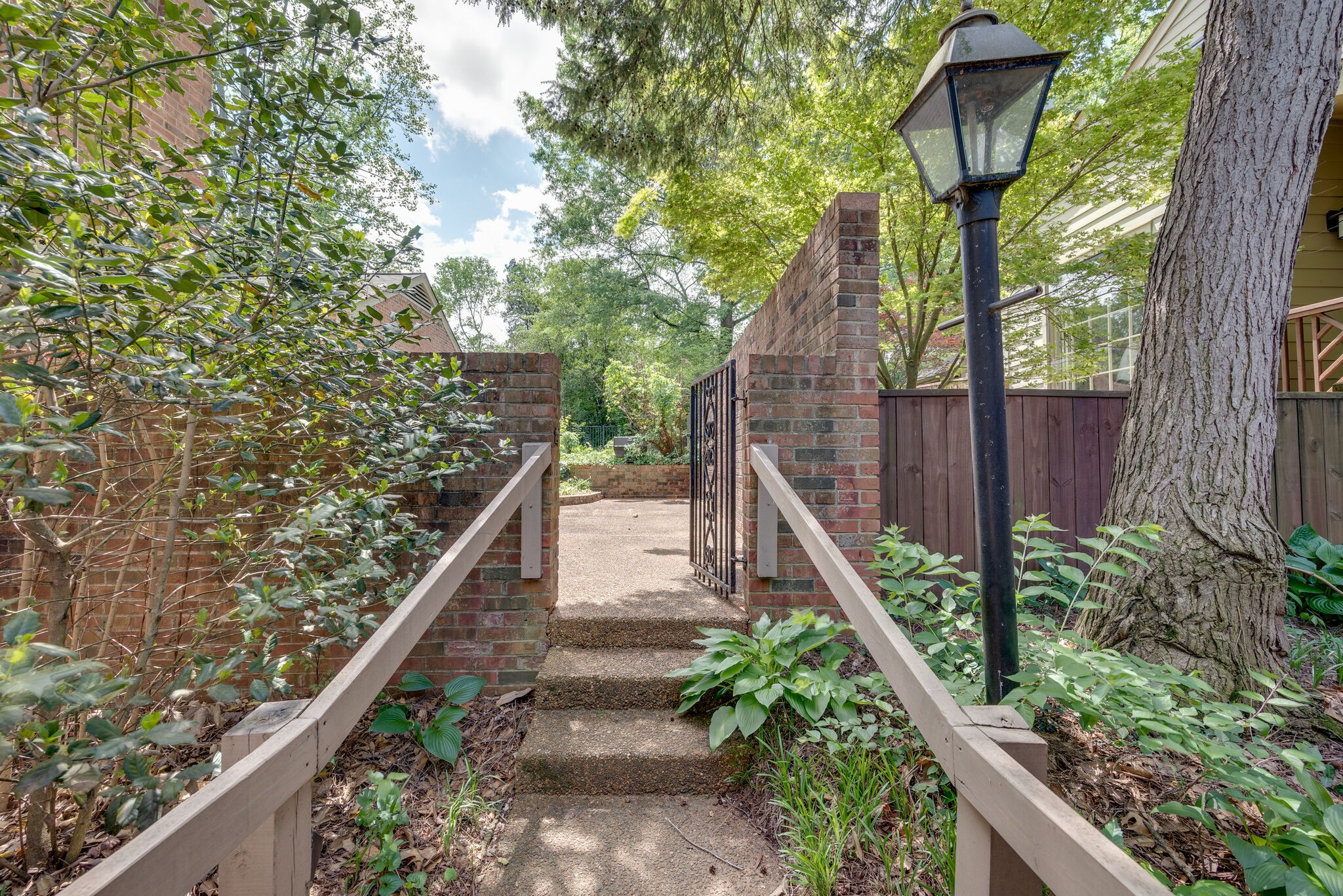 3704 Estes Road, Unit E Nashville, TN 37215 - Photo 23 of 27