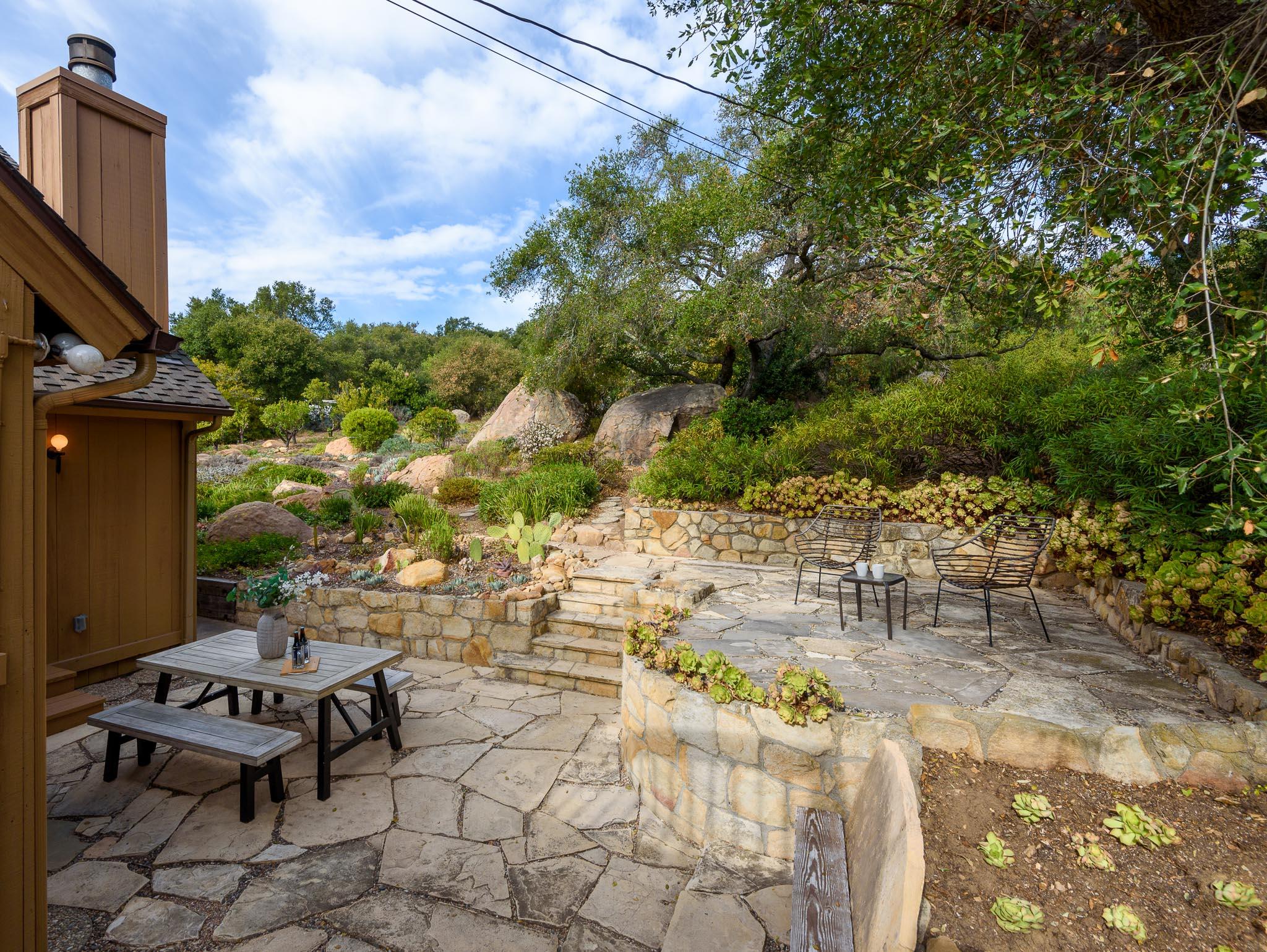 2109 Mt Calvary Road Santa Barbara, CA 93105 - Photo 12 of 33 BackArea