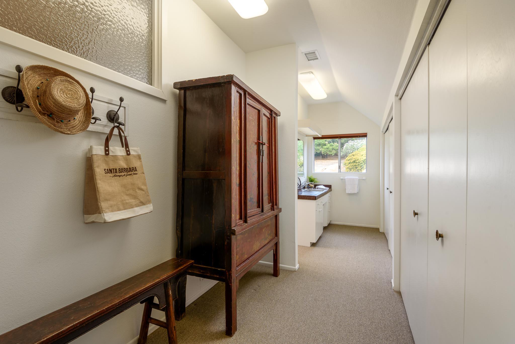 2109 Mt Calvary Road Santa Barbara, CA 93105 - Photo 23 of 33 MasterBathRoomEntry