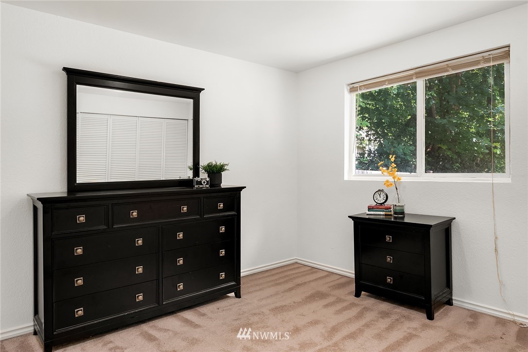 12404 177th Place Southeast Renton, WA 98059 - Photo 18 of 26