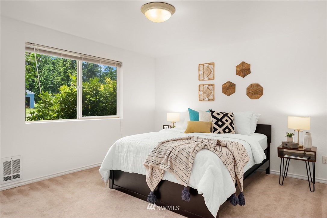 12404 177th Place Southeast Renton, WA 98059 - Photo 20 of 26