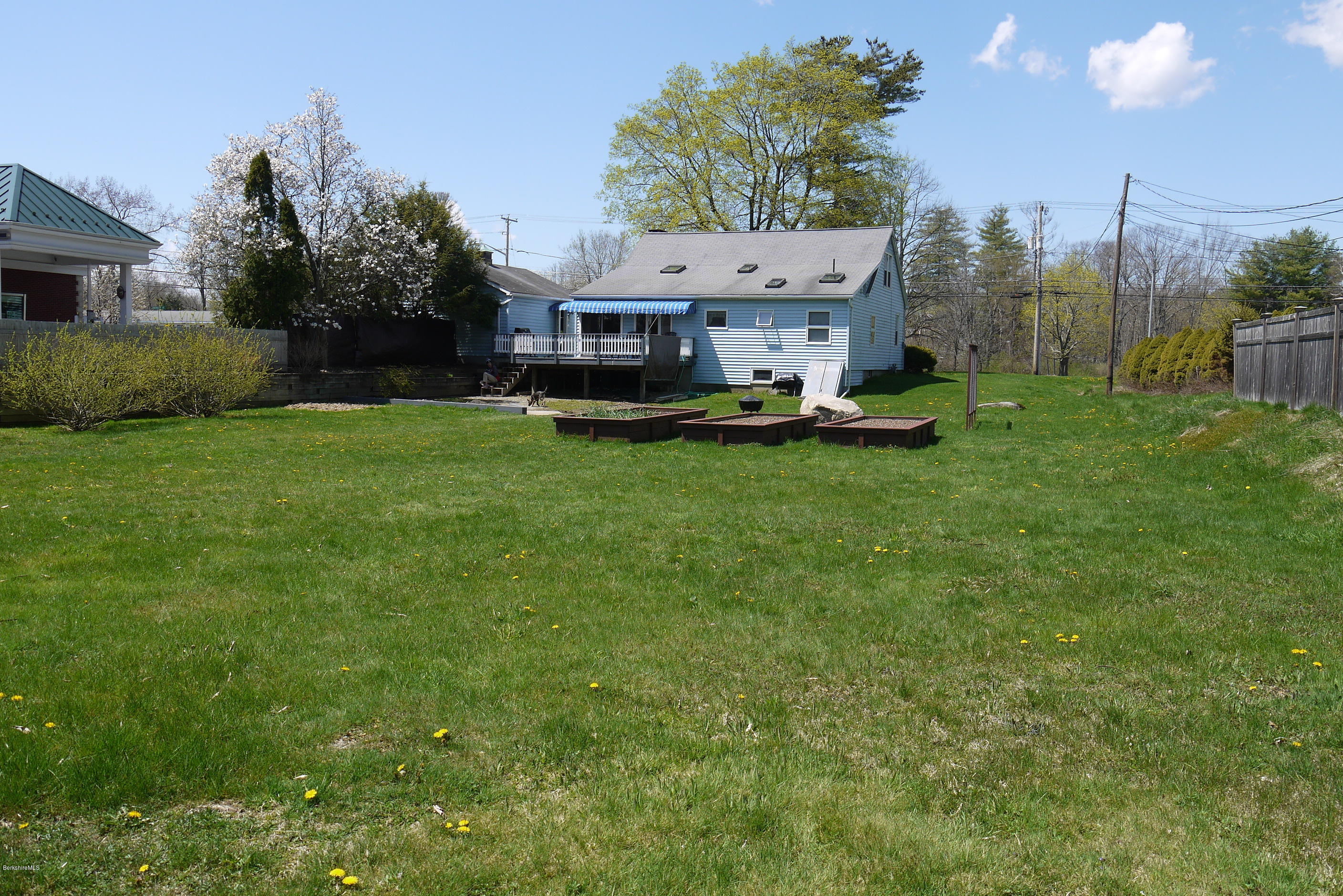 252 Stockbridge Road Great Barrington, MA 01230 - Photo 5 of 9 P1060788