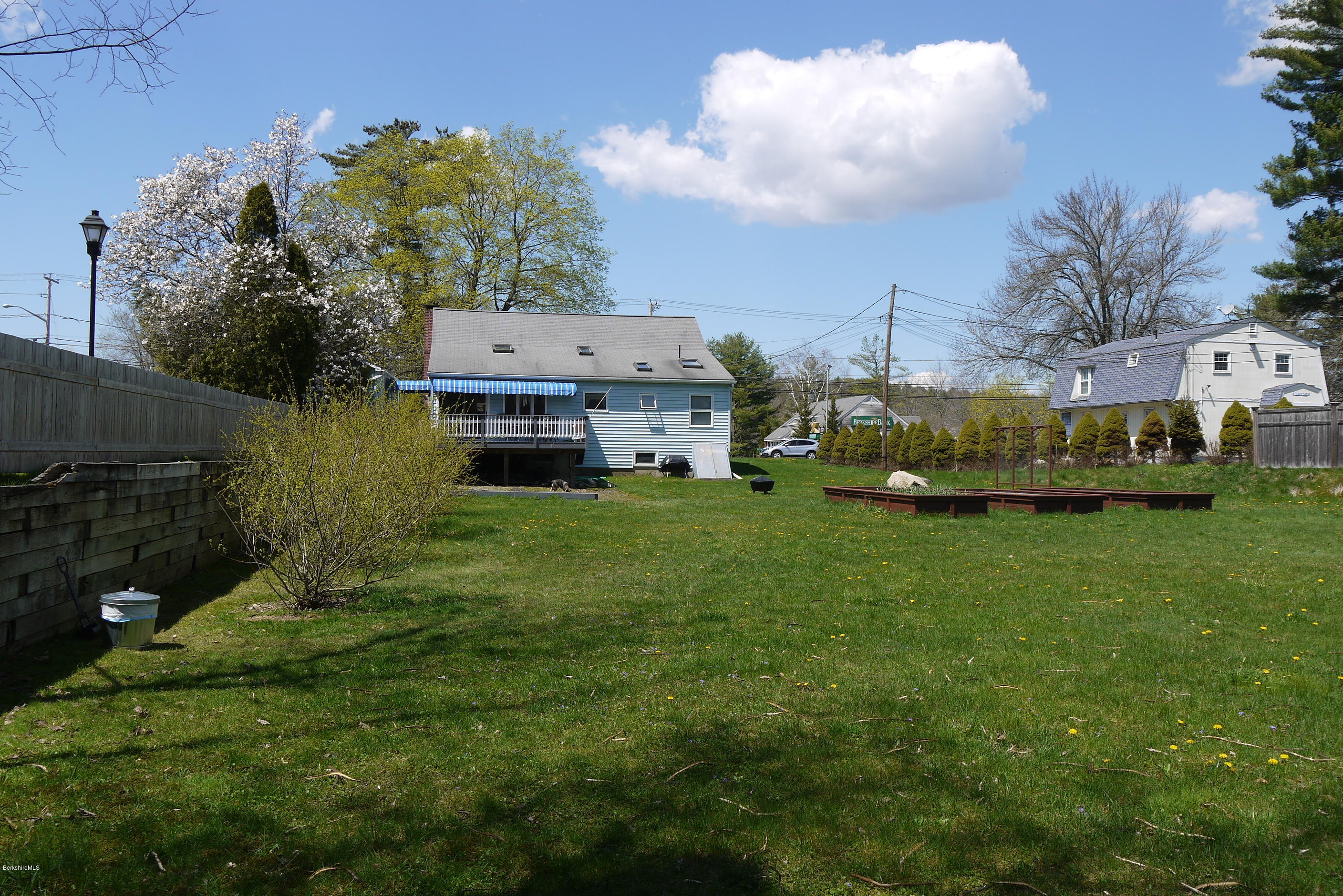 252 Stockbridge Road Great Barrington, MA 01230 - Photo 7 of 9 P1060789