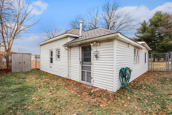 $122,000 | 206 Burr Oak Street, Mendon, MI 49072