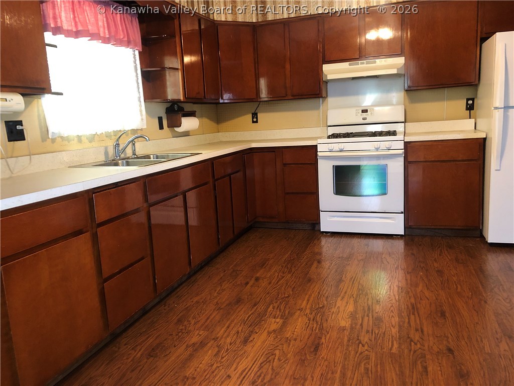 249 Middle Branch Road Elkview, WV 25071 - Photo 10 of 13 Gallery Image 10
