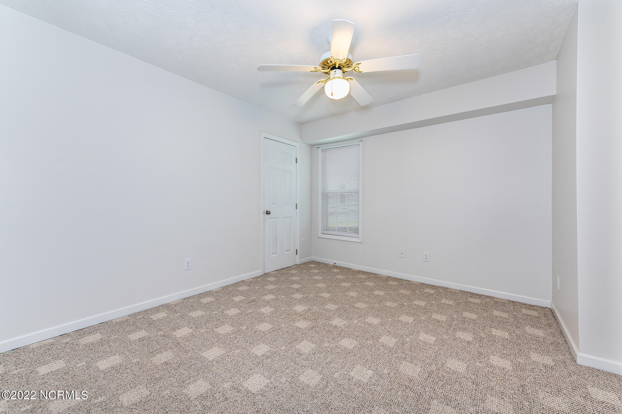 130 Meeting House Road Southern Pines, NC 28387 - Photo 25 of 35 Basement Open Area