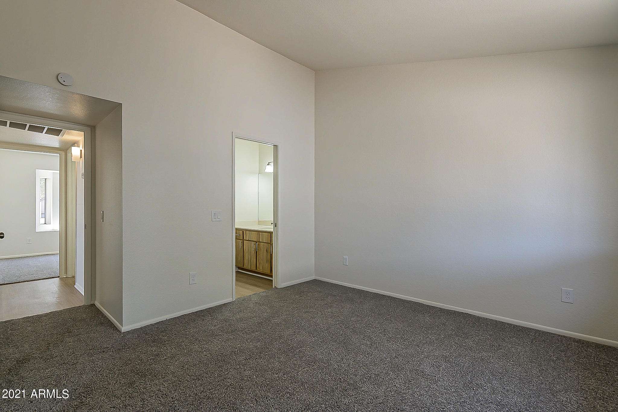 1854 East Grandview Road Phoenix, AZ 85022 - Photo 16 of 25 Grandview-18