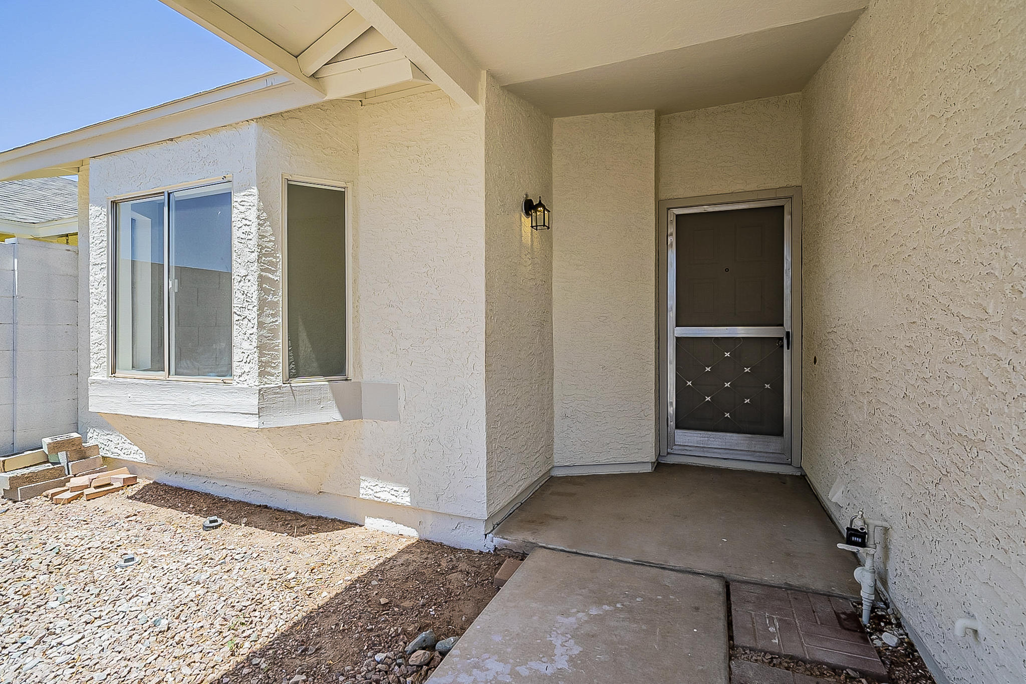 1854 East Grandview Road Phoenix, AZ 85022 - Photo 2 of 25 Grandview-4