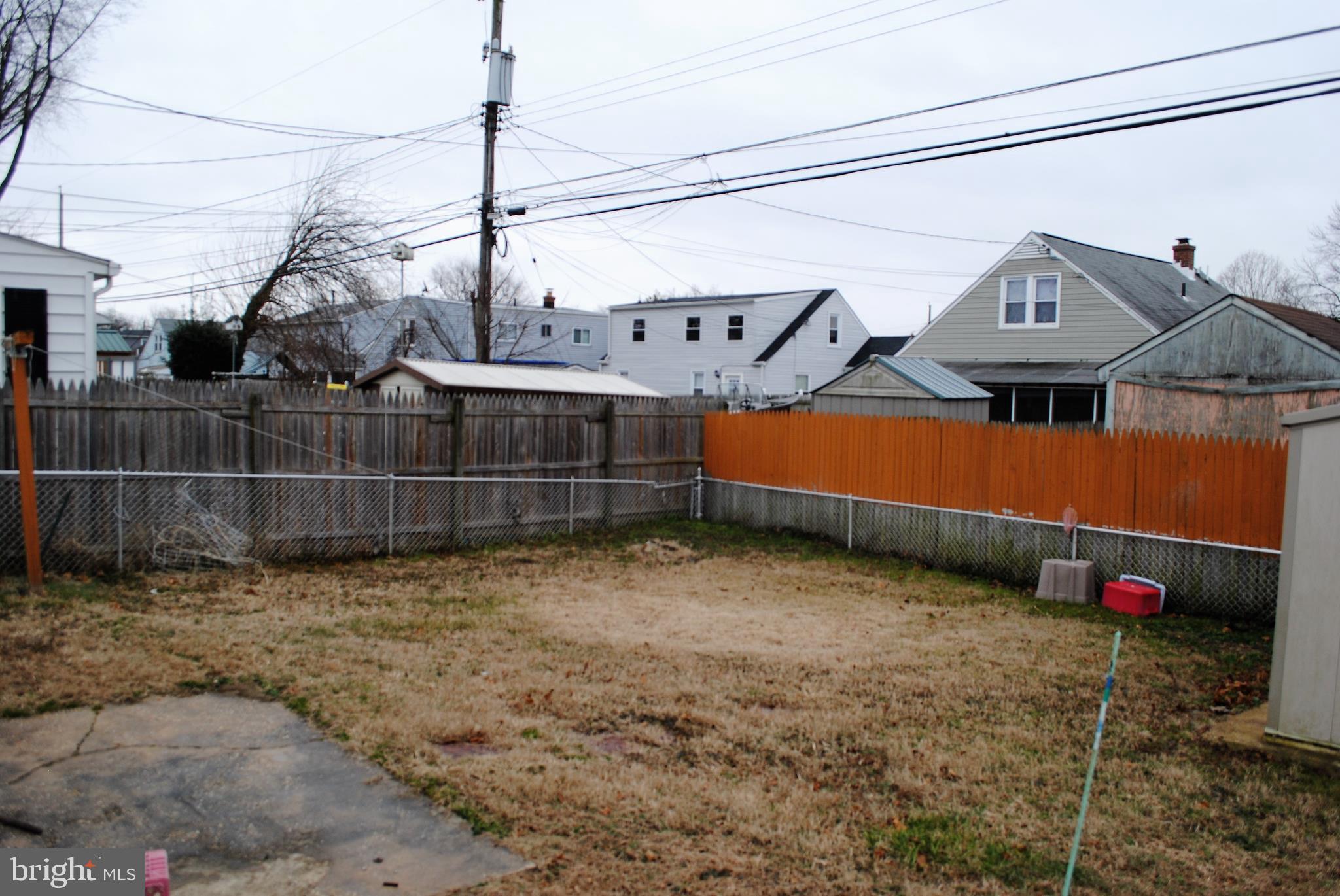8103 Longpoint Road Baltimore, MD 21222 - Photo 21 of 25 Backyard