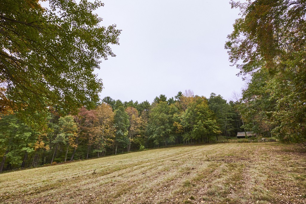 26 South Road Sturbridge, MA 01566 - Photo 17 of 25