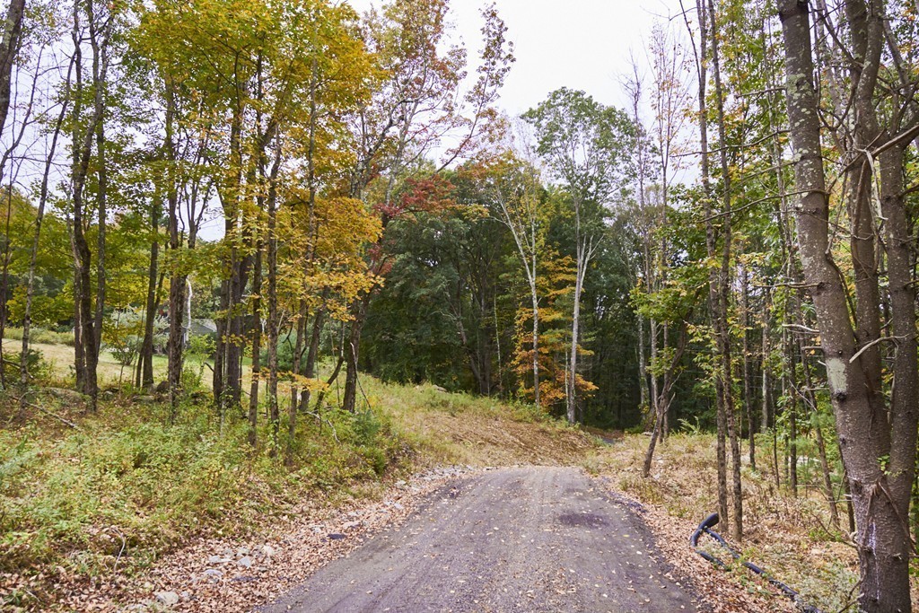 26 South Road Sturbridge, MA 01566 - Photo 20 of 25