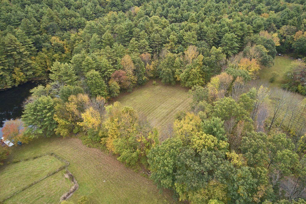 26 South Road Sturbridge, MA 01566 - Photo 25 of 25