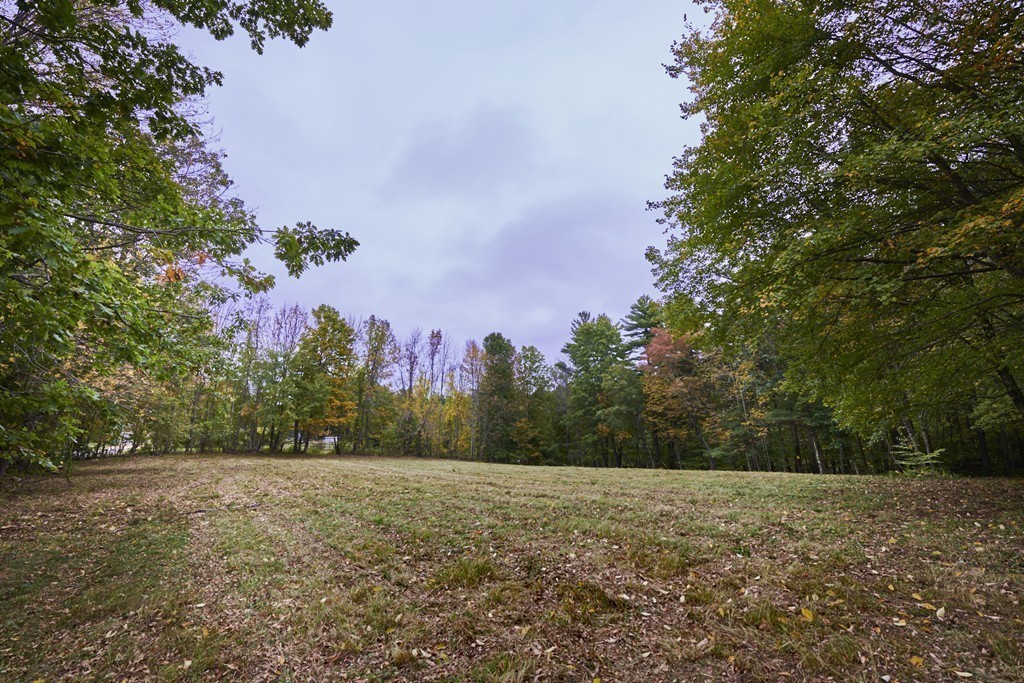 26 South Road Sturbridge, MA 01566 - Photo 8 of 25