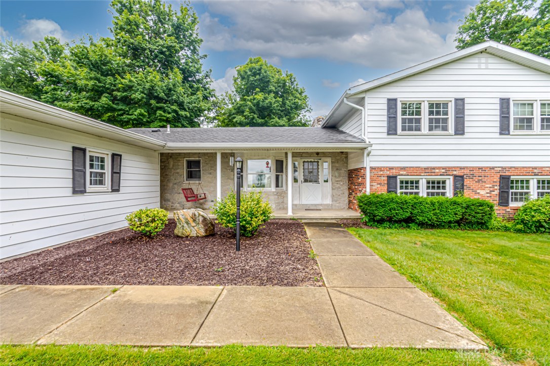 2274 Mann Road Eaton, OH 45320 - Photo 4 of 55