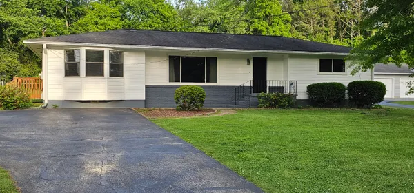 $330,000 | 725 Dietz Road, Ringgold, GA 30736