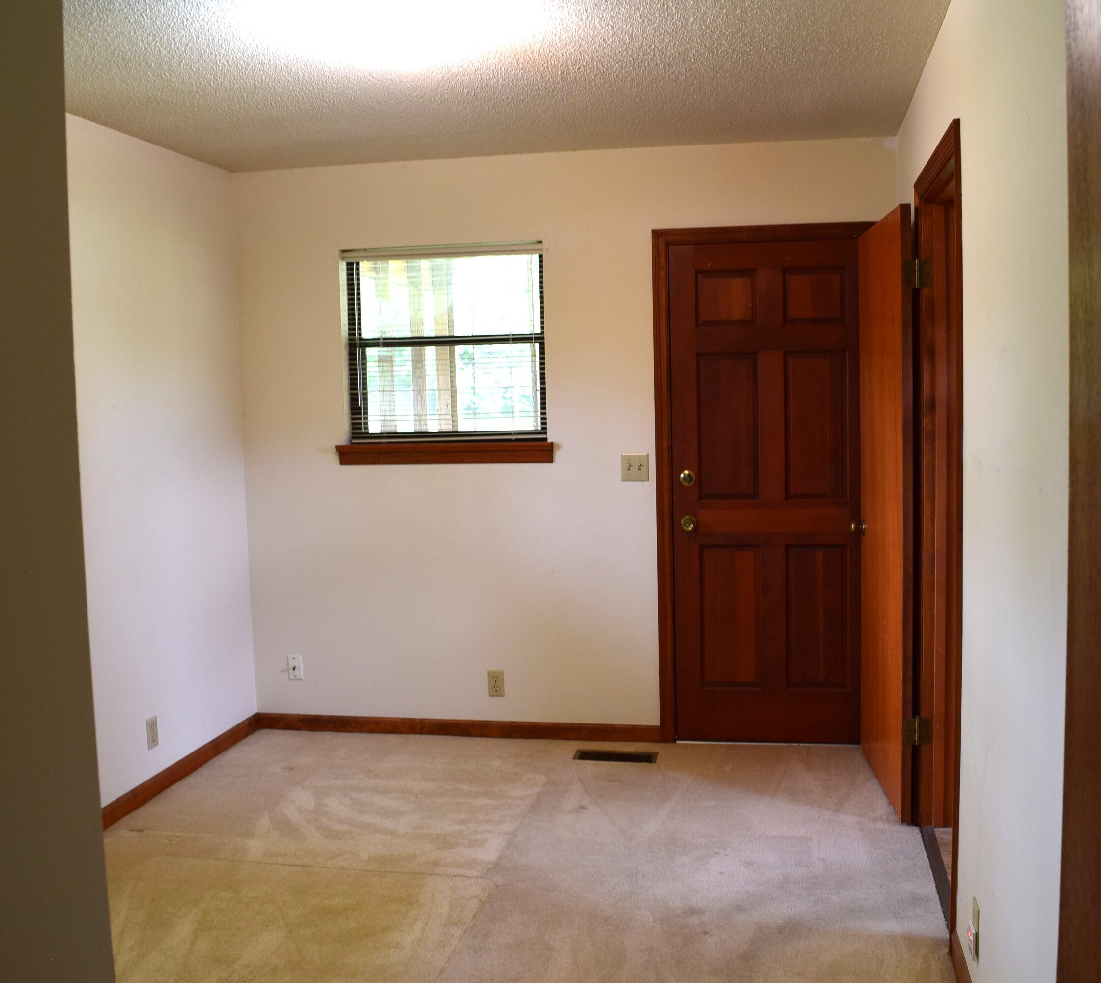 725 Dietz Road Ringgold, GA 30736 - Photo 14 of 29 DSC_0028
