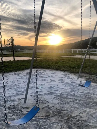 $50,000 | 390 Duck Blind Road, Clifton, TN 38425