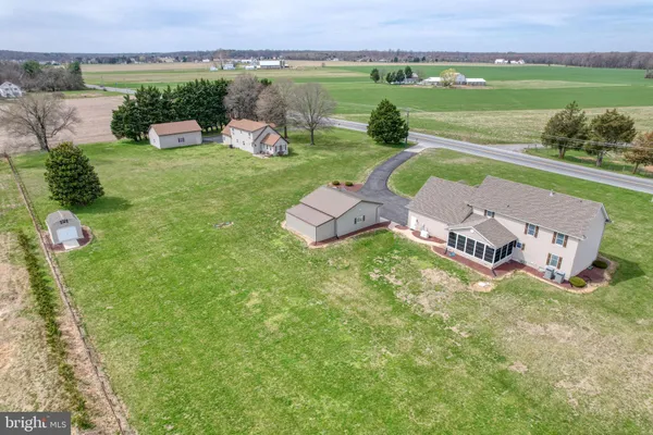 $739,000 | 2392 Hazlettville Road, Camden Wyoming, DE 19934