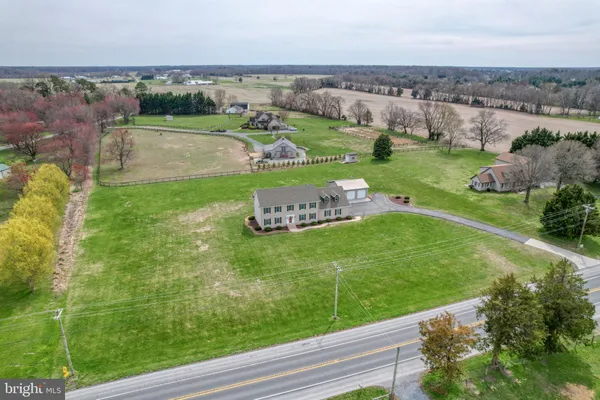 $739,000 | 2392 Hazlettville Road, Camden Wyoming, DE 19934