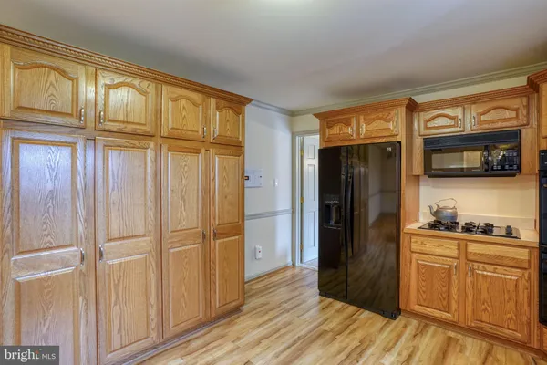 $739,000 | 2392 Hazlettville Road, Camden Wyoming, DE 19934