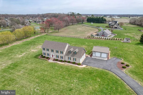 $739,000 | 2392 Hazlettville Road, Camden Wyoming, DE 19934