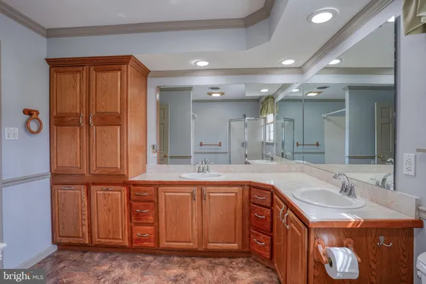 $739,000 | 2392 Hazlettville Road, Camden Wyoming, DE 19934