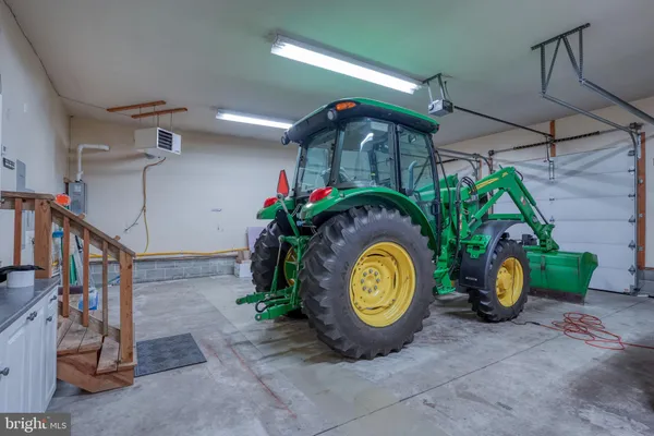 $739,000 | 2392 Hazlettville Road, Camden Wyoming, DE 19934