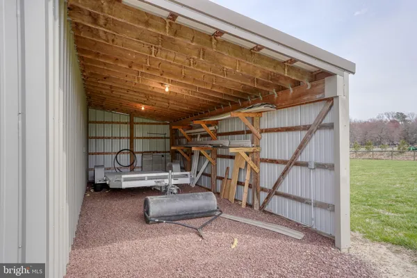 $739,000 | 2392 Hazlettville Road, Camden Wyoming, DE 19934