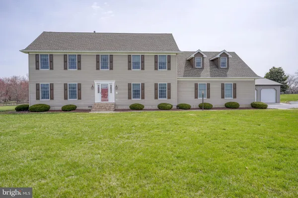 $739,000 | 2392 Hazlettville Road, Camden Wyoming, DE 19934