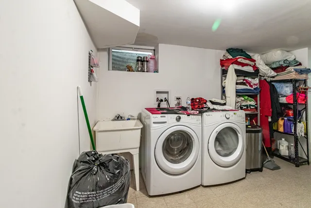 $465,000 | 1054 Broadmoor Place, Deerfield, IL 60015