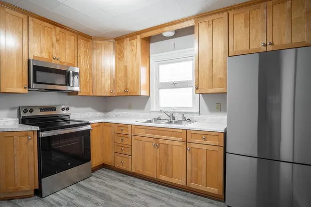 $2,199 | 1132 Farrington Street, St. Paul, MN 55117