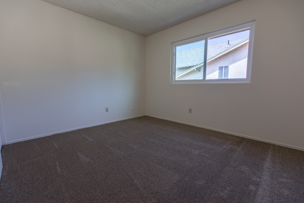 4110 Beach Bluff Road Carlsbad, CA 92008 - Photo 12 of 21 Gallery Image 12