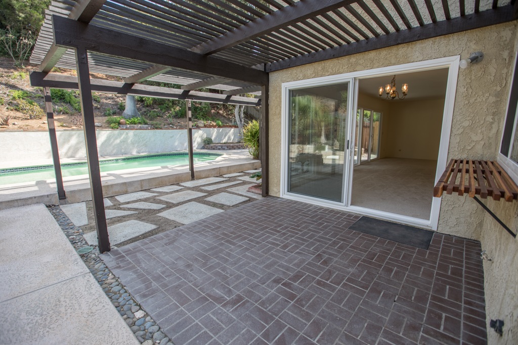 4110 Beach Bluff Road Carlsbad, CA 92008 - Photo 16 of 21 Gallery Image 16