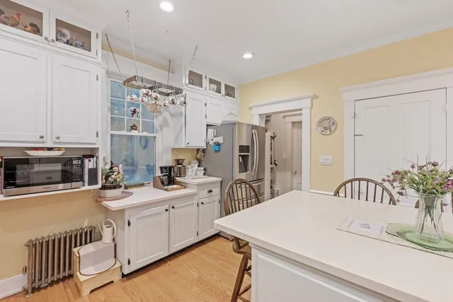 $850,000 | 431 George Road, Hebron, NH 03241