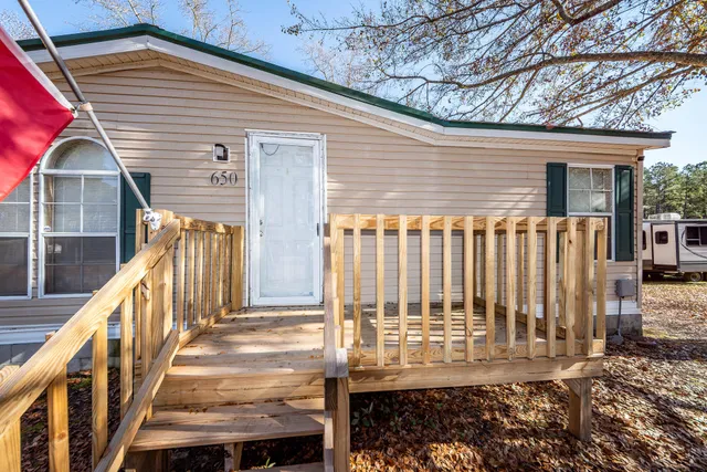 $358,000 | 650 Coral Acres Drive, Moncks Corner, SC 29461