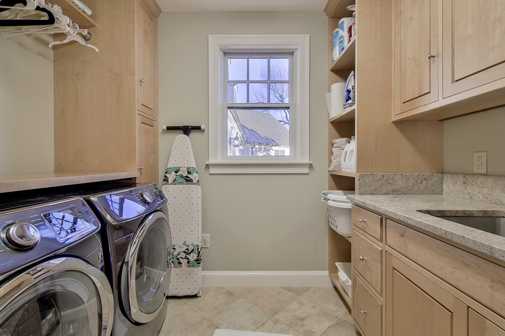 560 S Road Holden, MA 01520 - Photo 22 of 30 Gallery Image 22