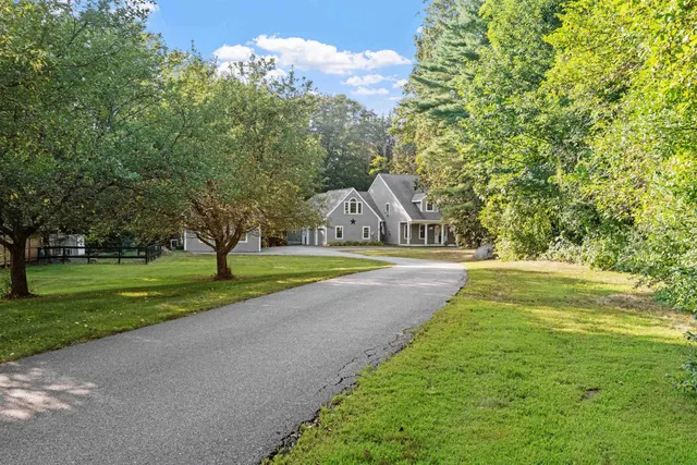 $925,000 | 17 Whitehouse Farm Lane, Moultonborough, NH 03254