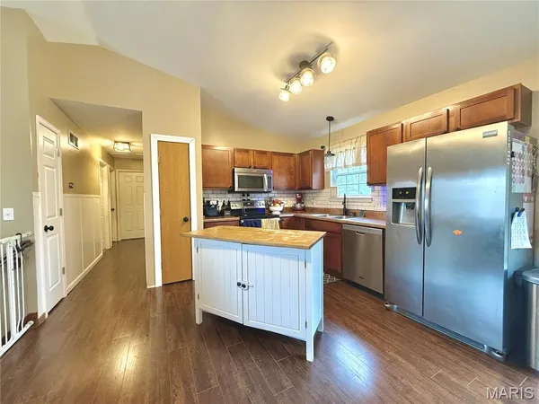 $267,500 | 304 Parkway Drive, Troy, MO 63379