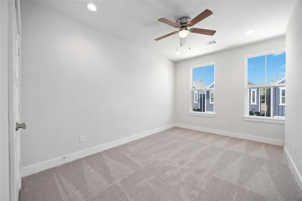 $2,450 | 303 Charlock Street, Houston, TX 77022