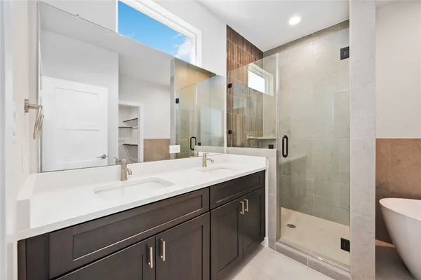 $2,450 | 303 Charlock Street, Houston, TX 77022