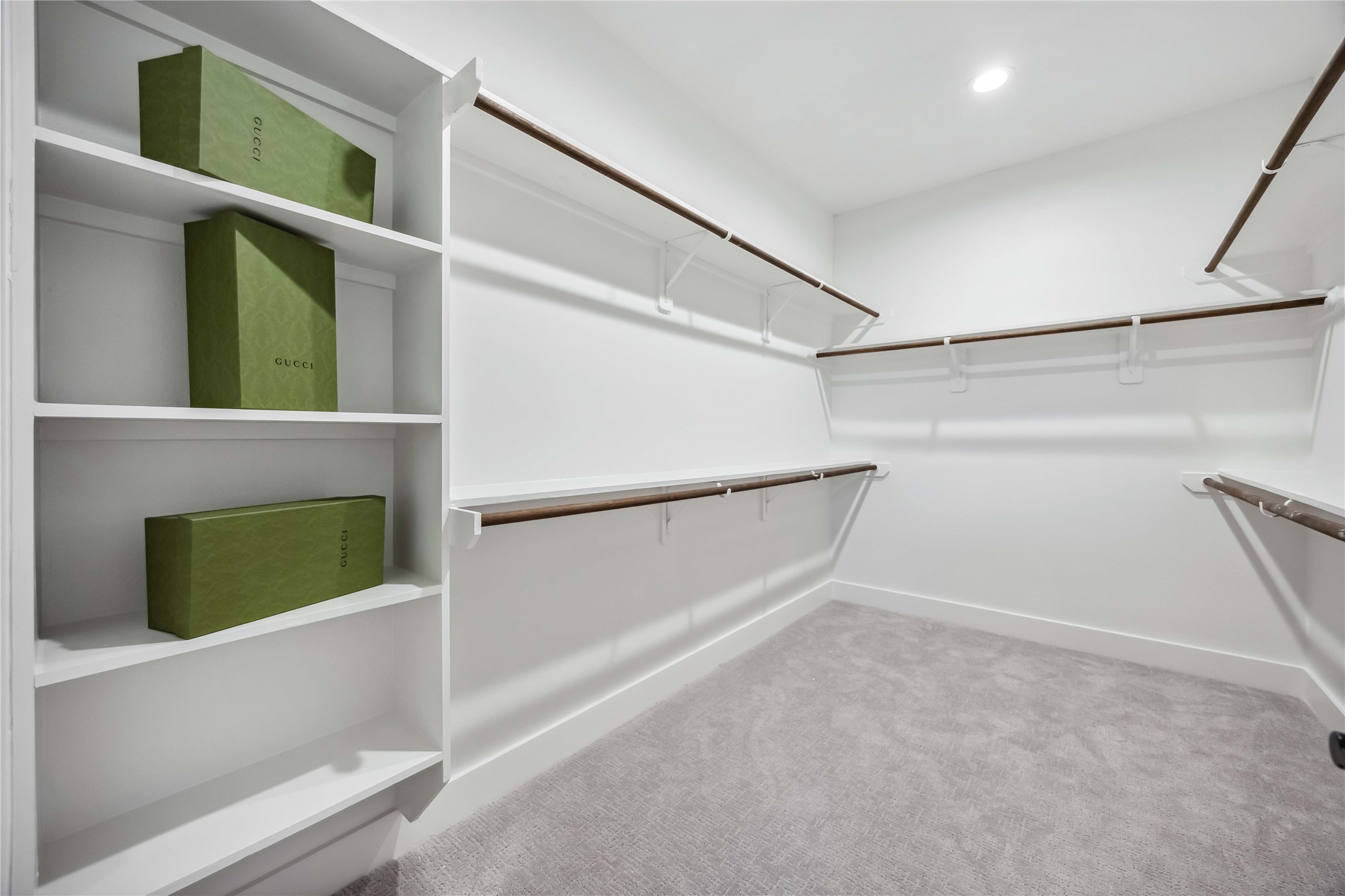 303 Charlock Street Houston, TX 77022 - Photo 9 of 33