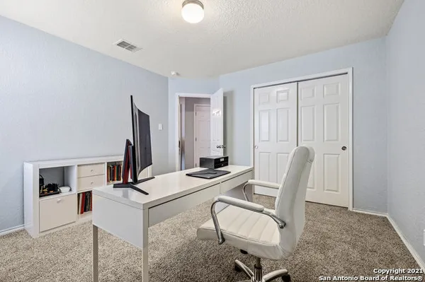 $1,695 | 8722 Gavel Gate, Converse, TX 78109