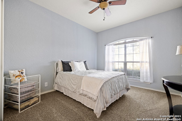 8722 Gavel Gate Converse, TX 78109 - Photo 5 of 23