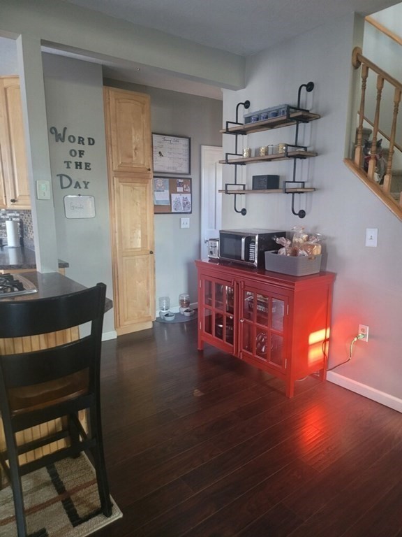 389 Cold Spring Avenue West Springfield, MA 01089 - Photo 3 of 4 Gallery Image 3