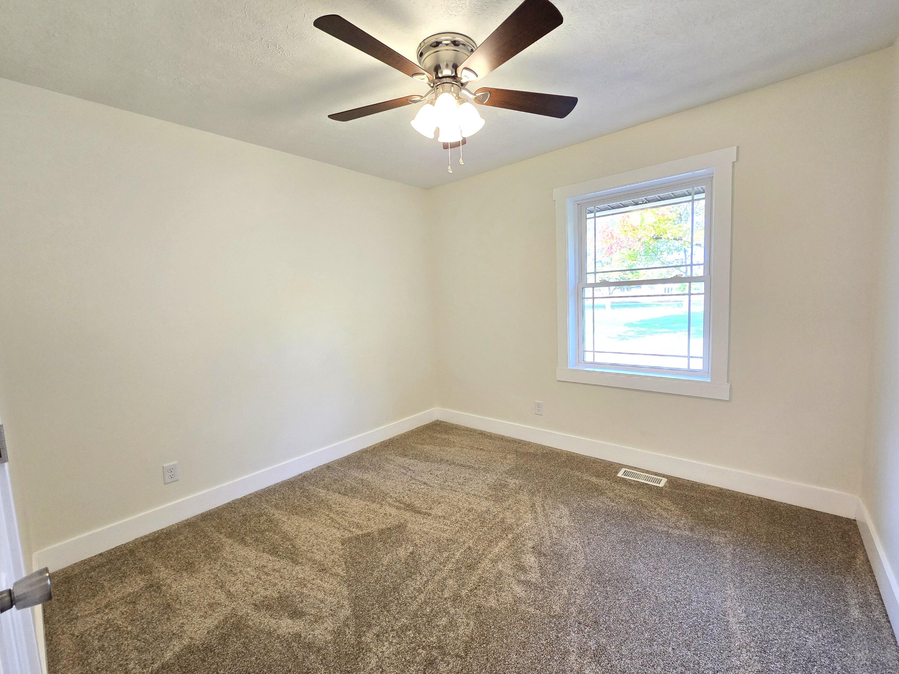 3139 South Tecumseh Road Springfield, OH 45502 - Photo 11 of 31