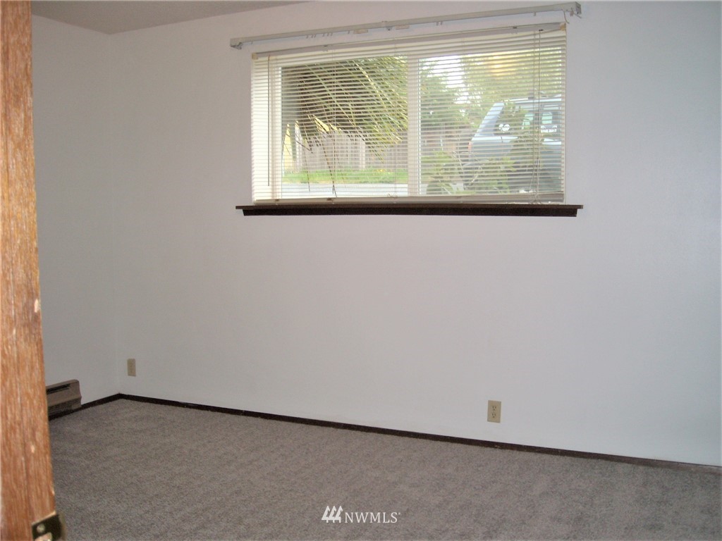 1010 Perry Avenue, Unit 103 Bremerton, WA 98310 - Photo 14 of 21 Gallery Image 14