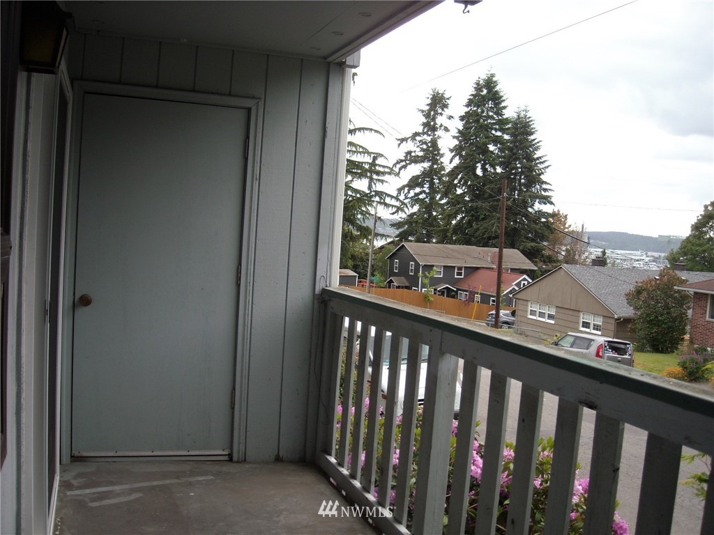 1010 Perry Avenue, Unit 103 Bremerton, WA 98310 - Photo 17 of 21 Gallery Image 17